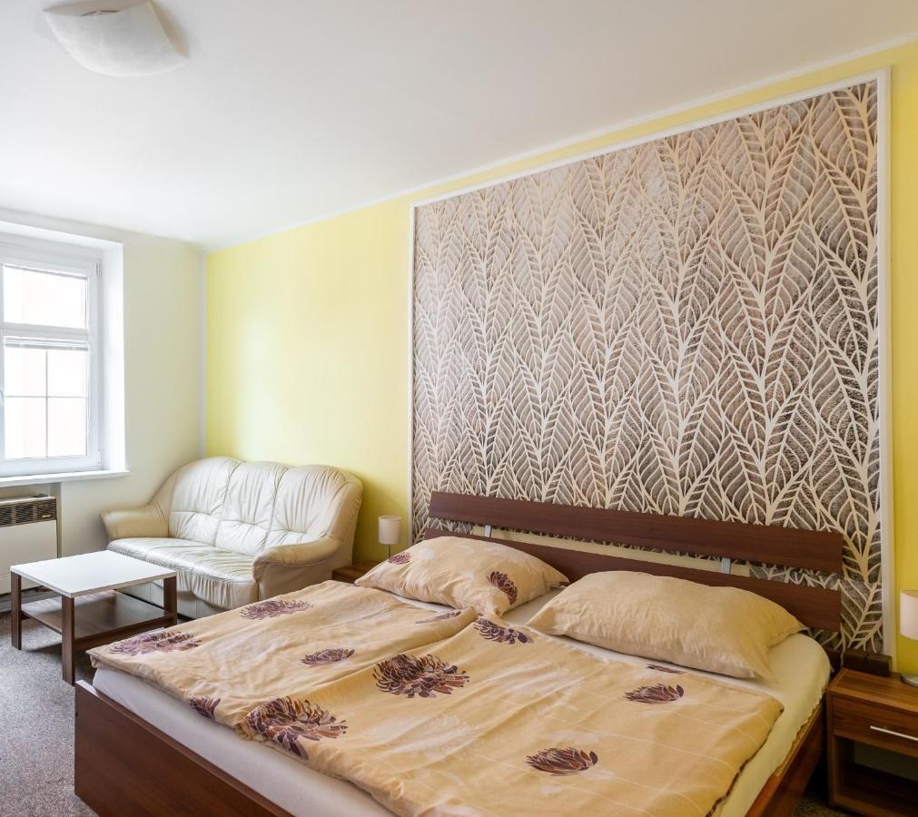 Lena Apartment Дечин Екстер'єр фото